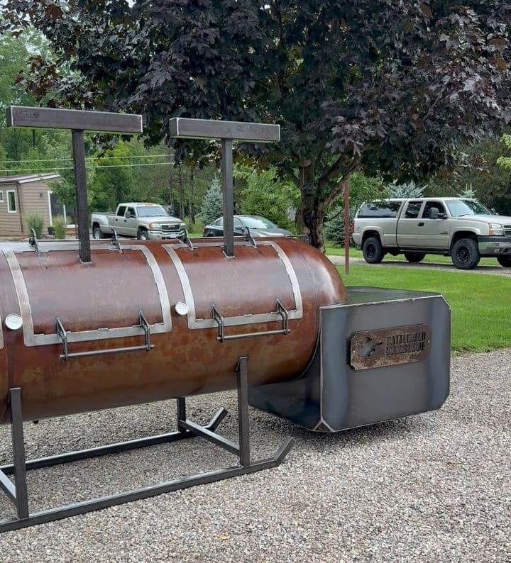 Battlefield Barbecue's 1000-gallon offset with counterweighted lids