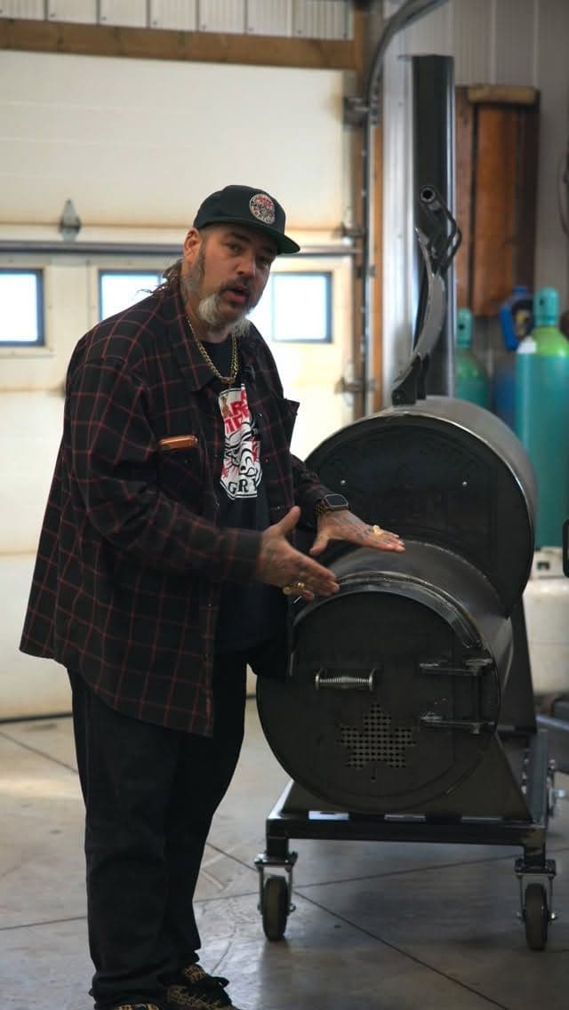 Dark Side of the Grill presenting the Small Block, the collaboration that shaped its design